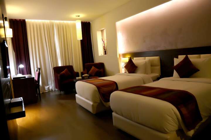 Room 20 of 39