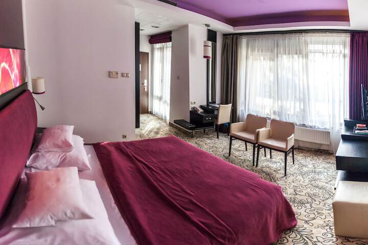 Room 19 of 70