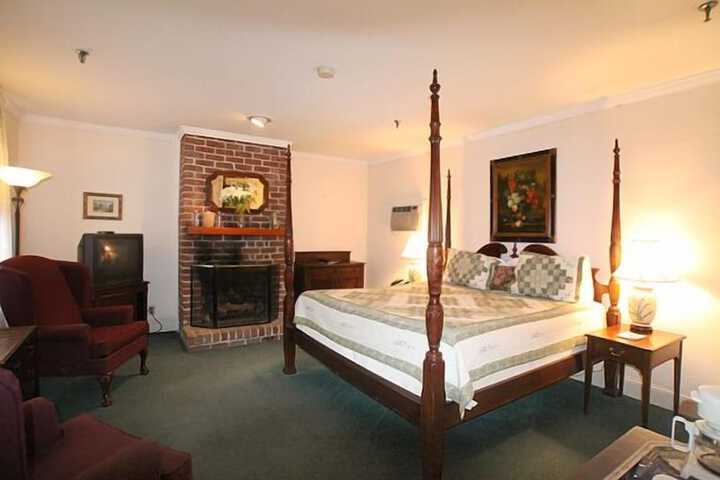 Room 89 of 170
