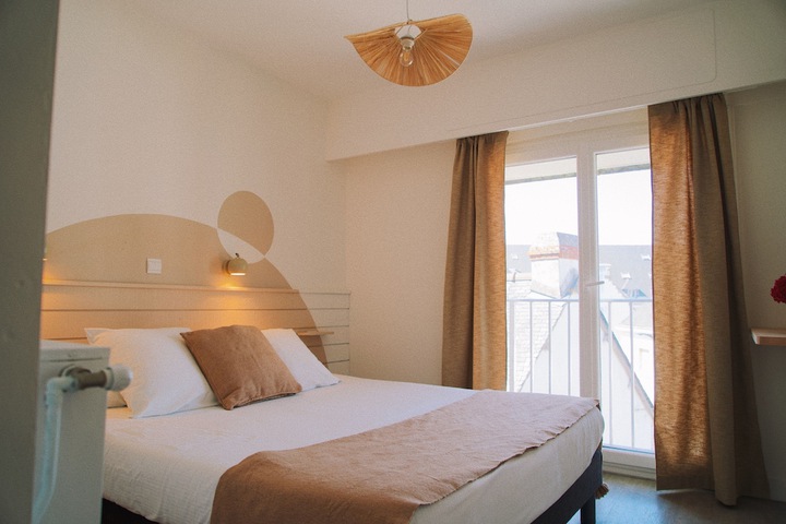 Room 7 of 20
