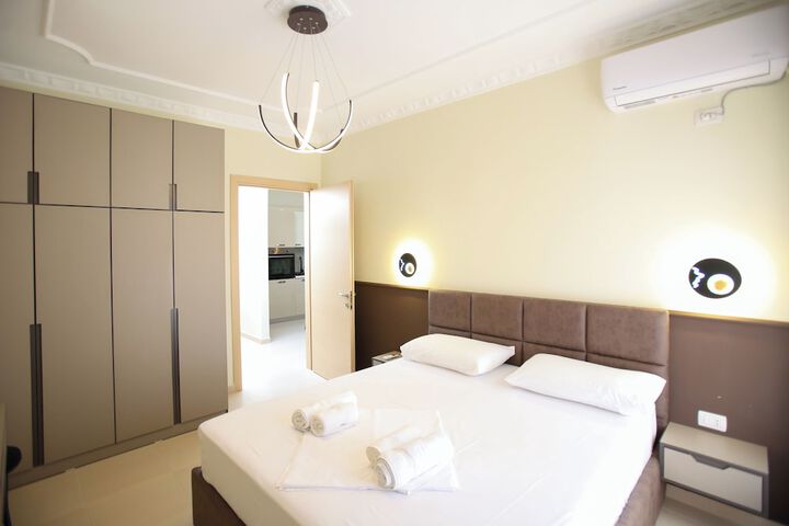 Room 15 of 95