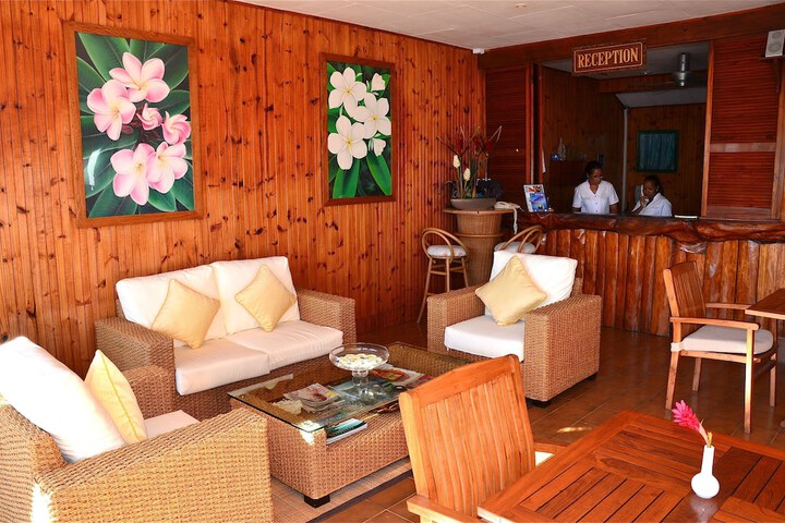 Guest Lobby