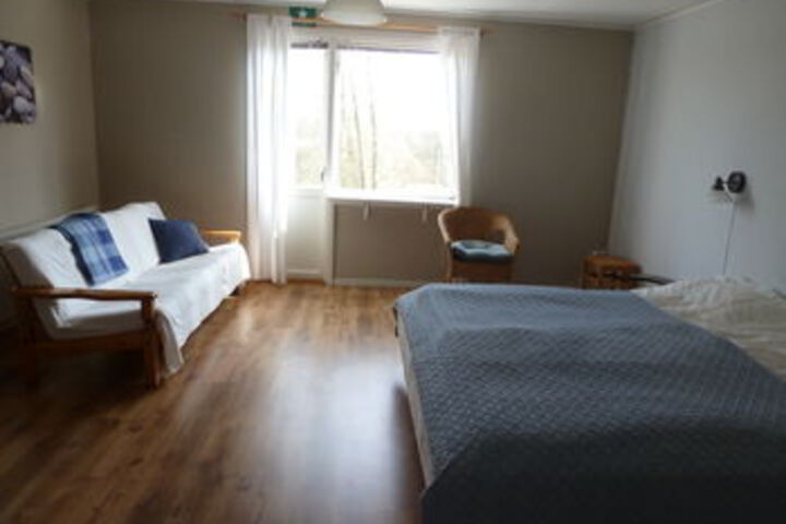 Room 25 of 62