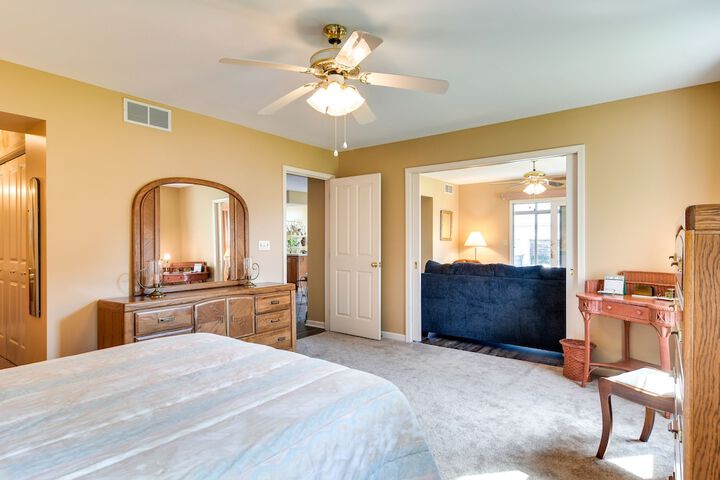 Tonawanda Vacation Rental 13 Mi to Niagara Falls