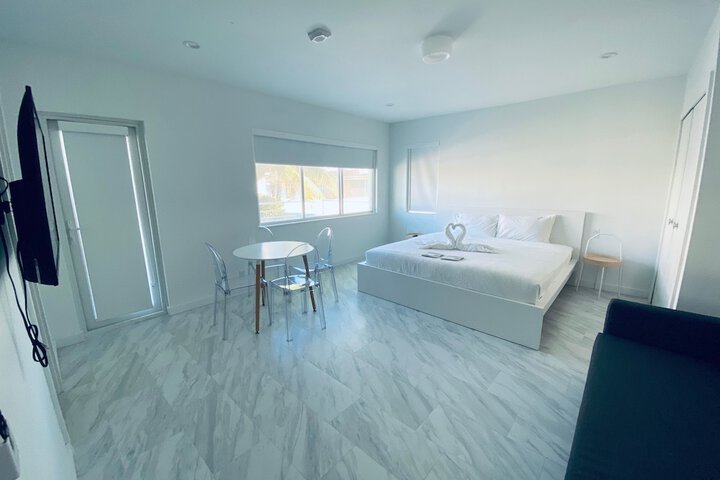 Room 75 of 174