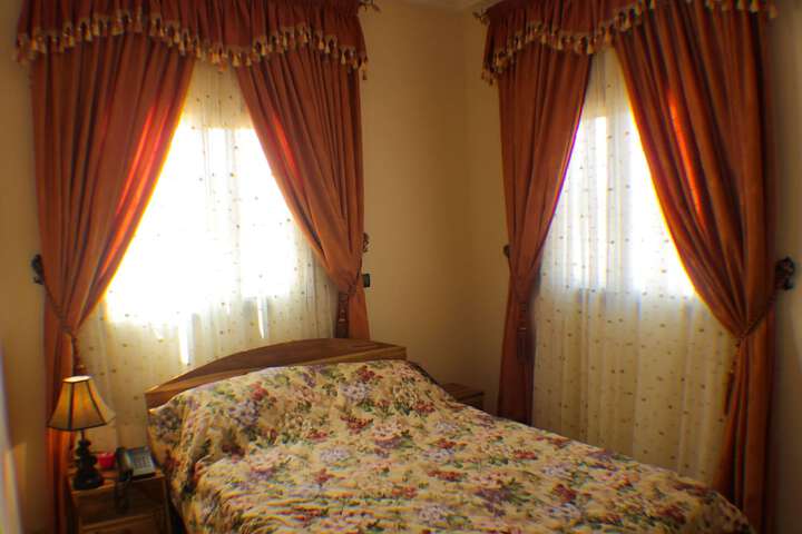 Room 9 of 66