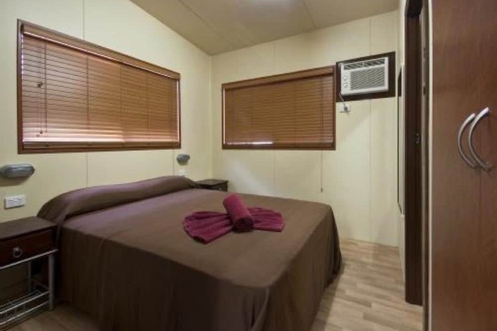 Room 15 of 39