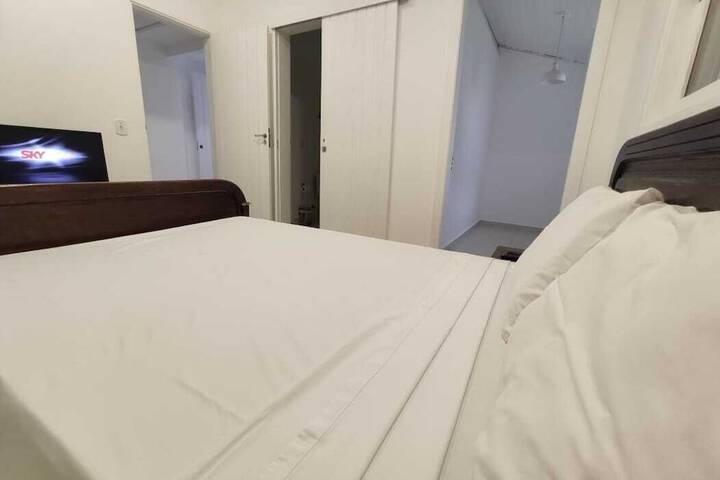 Room 12 of 41