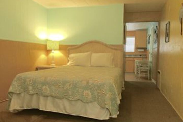 Room 15 of 41