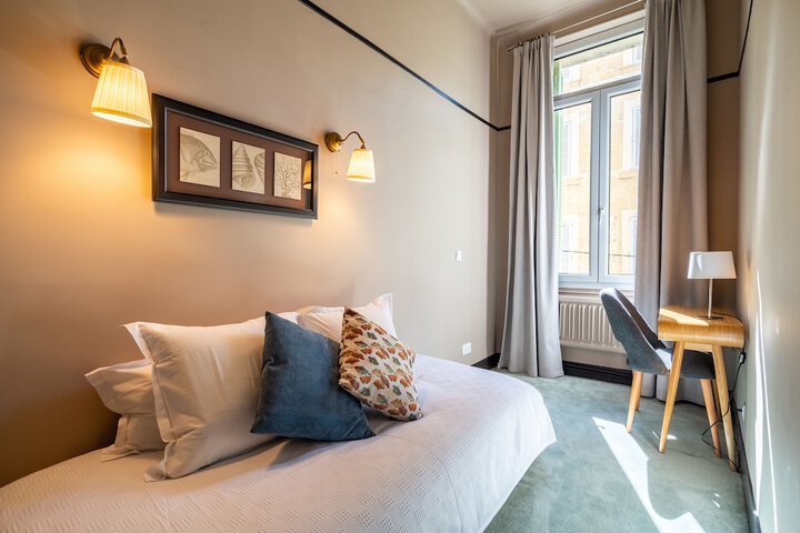 Room 20 of 39