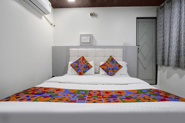 Room 21 of 29