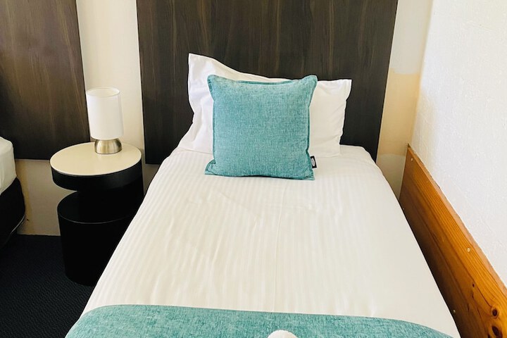 Room 40 of 111