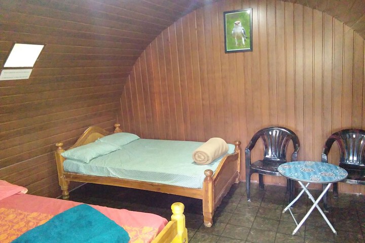 Room 23 of 169