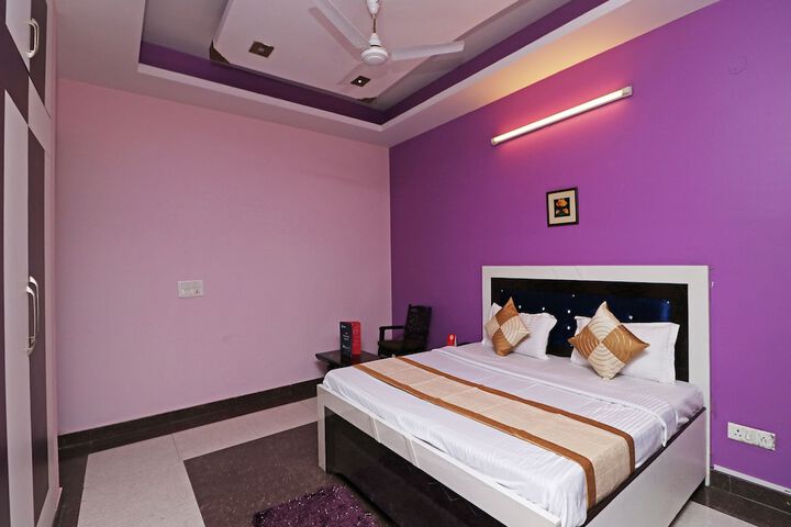Room 15 of 17