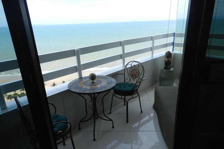 Room 155 of 259