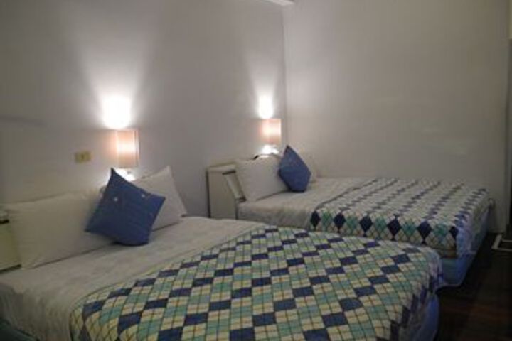 Room 14 of 43