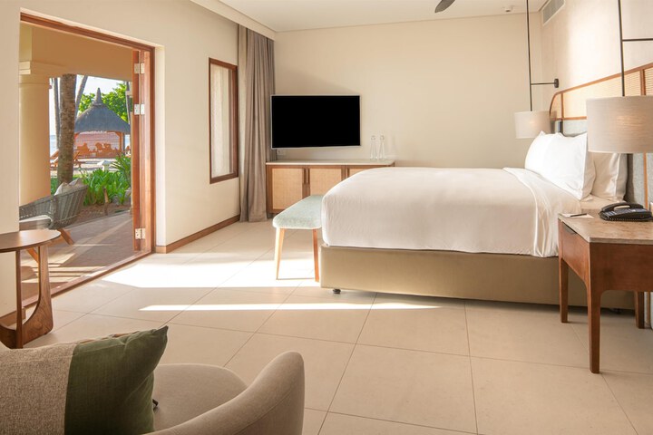 Room 19 of 221