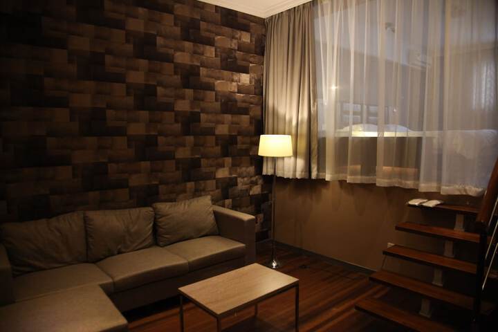Room 63 of 90