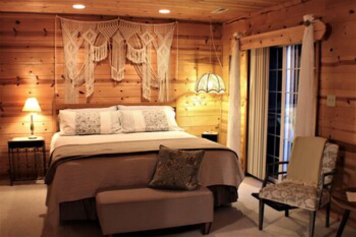Room 35 of 46
