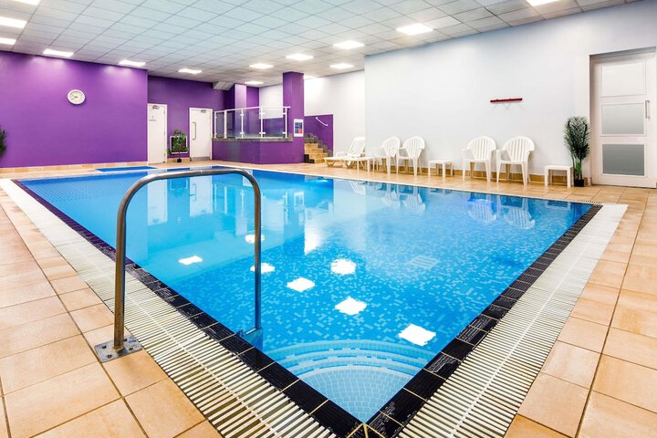 Hotel with Pool
