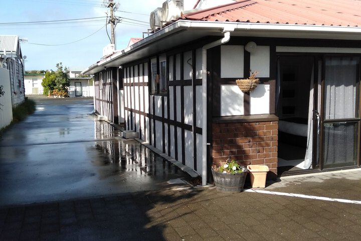 Hotel 76 of 82