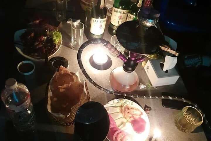 Dining 4 of 7