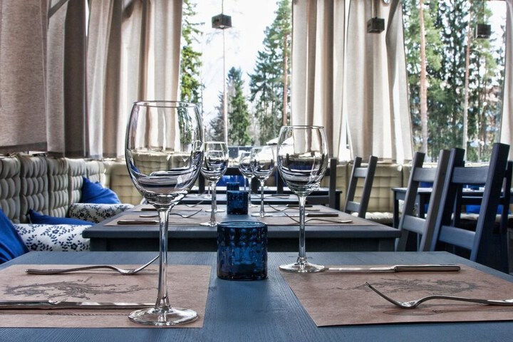 Dining 88 of 123