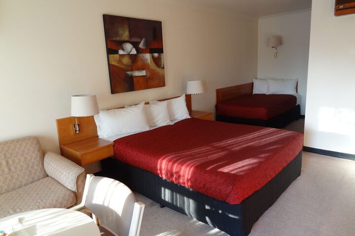 Room 18 of 29