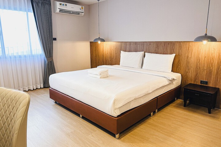 Room 14 of 49