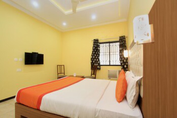 Room 6 of 21