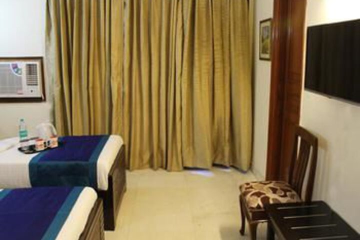 Room 17 of 19