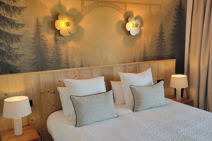 Room 14 of 30