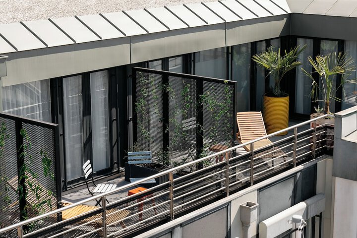 Hotel 74 of 84