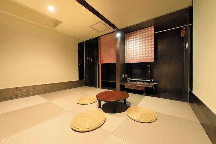 Room 17 of 67