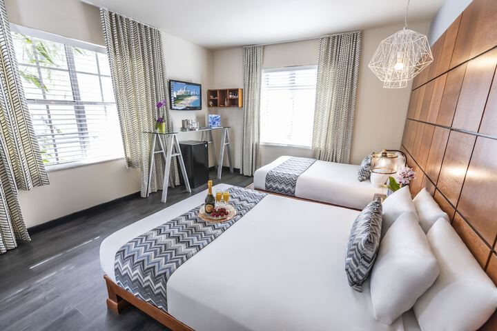 Standard Double Bed (4 of 6)
