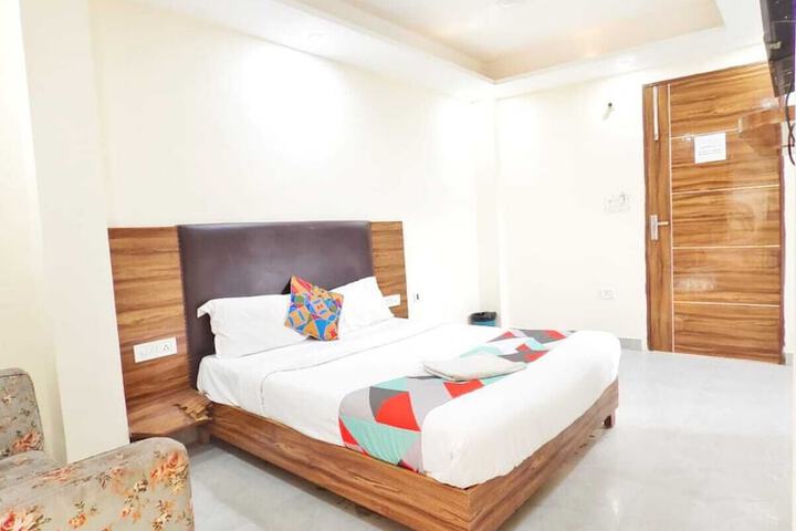 Room 7 of 22