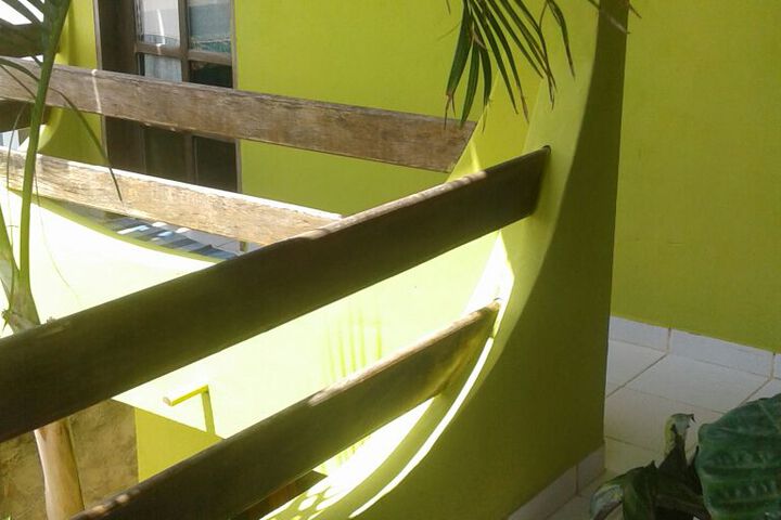 Room 10 of 20
