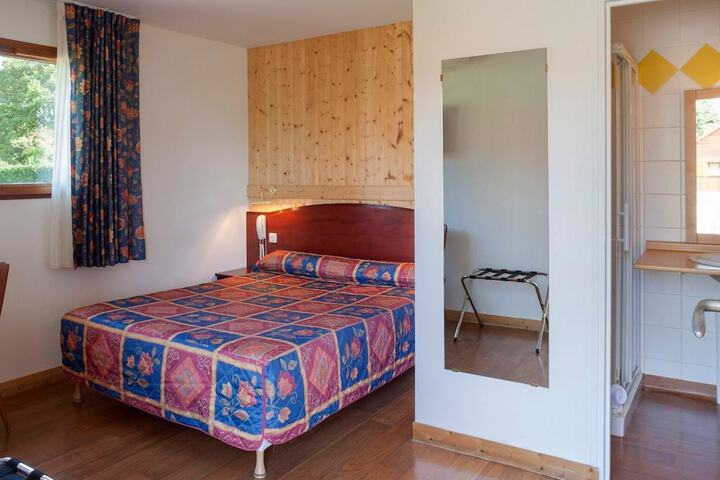 Room 4 of 22