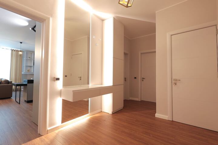 Ballroom/Hall 158 of 169