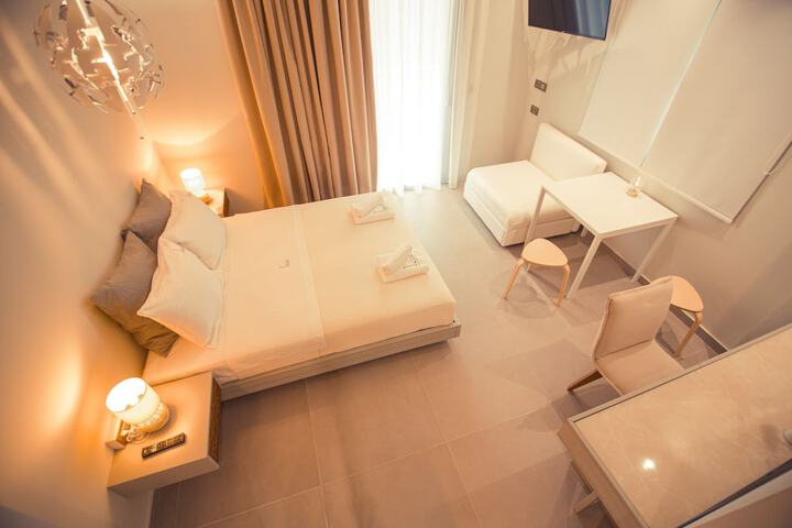 Room 3 of 57