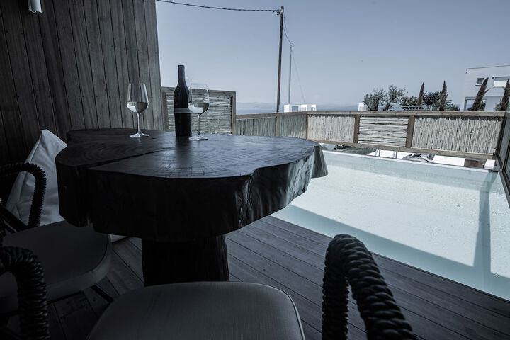 Terrace/Patio 58 of 60