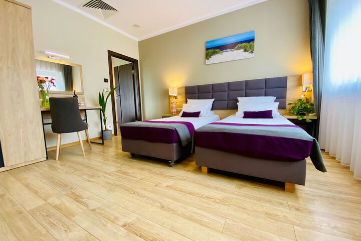 Room 20 of 53