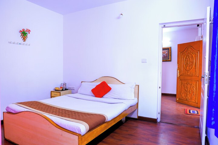 Room 4 of 26