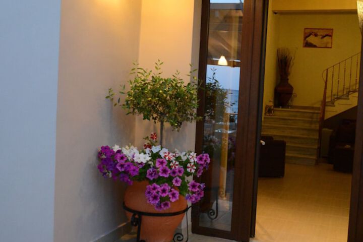 Hotel 150 of 228