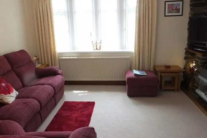 Room 2 of 12