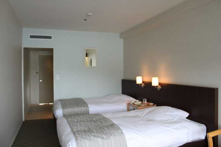 Room 17 of 71
