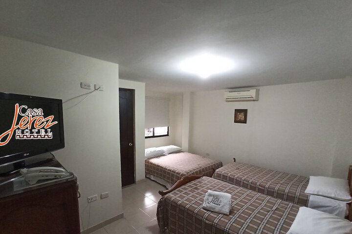 Room 2 of 19