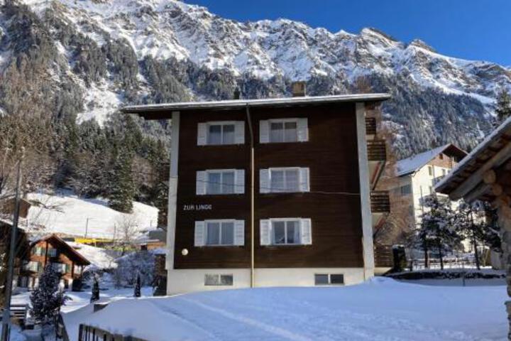 General 8 of 17