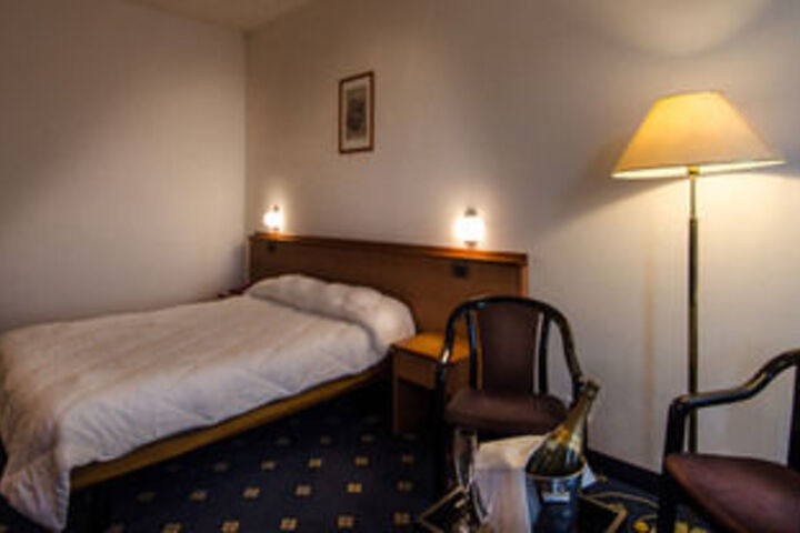 Room 36 of 50