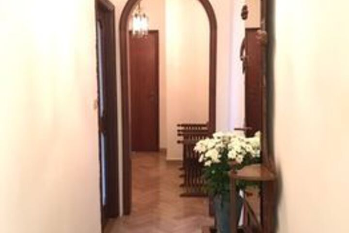 Ballroom/Hall 20 of 35